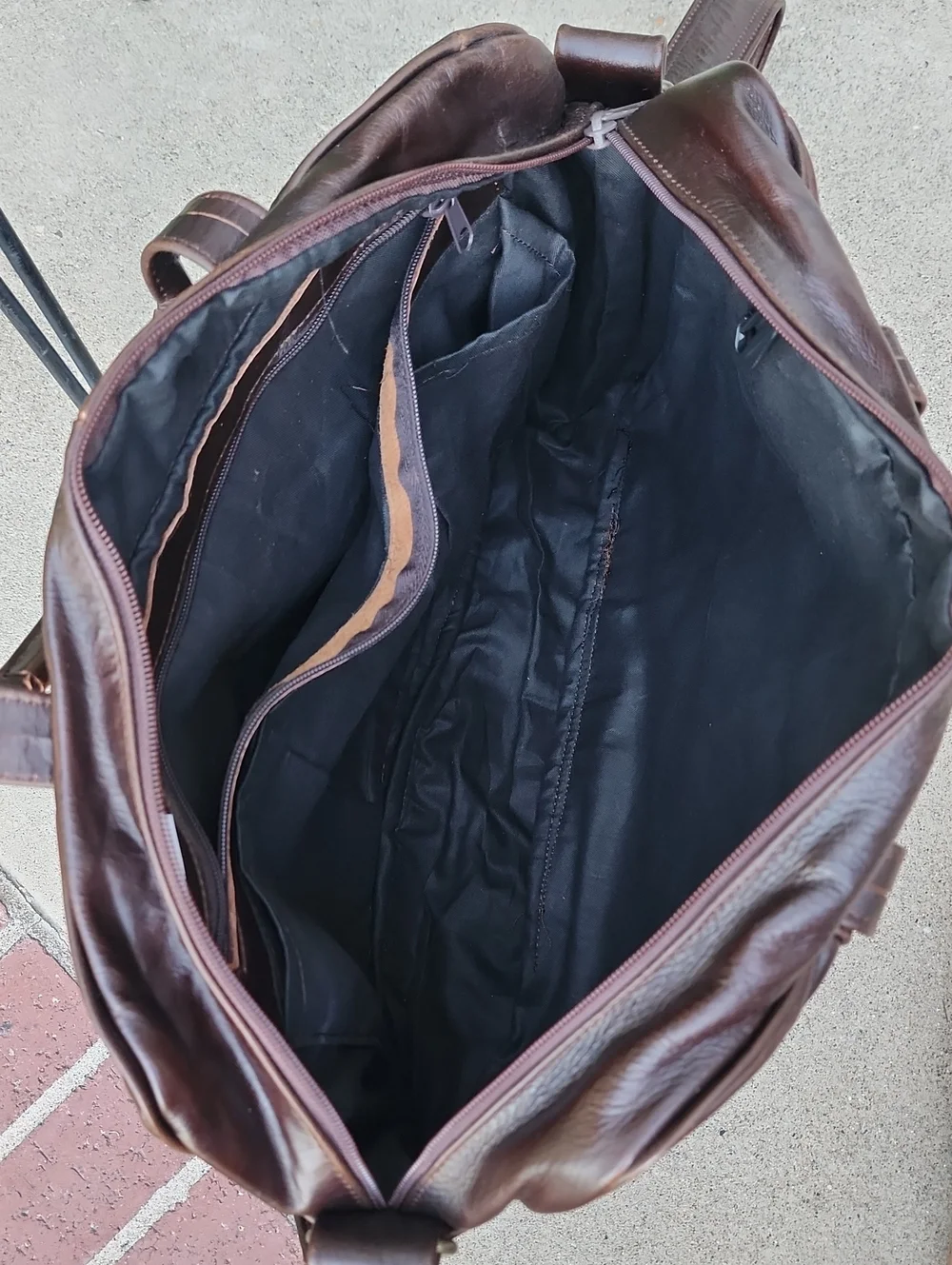 100% Leather Messenger Bag